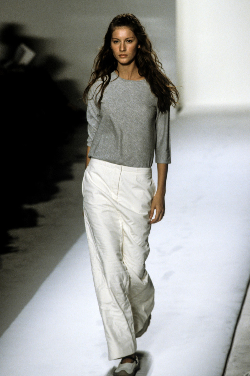 Gisele Bundchen featured in  the DKNY fashion show for Autumn/Winter 1998