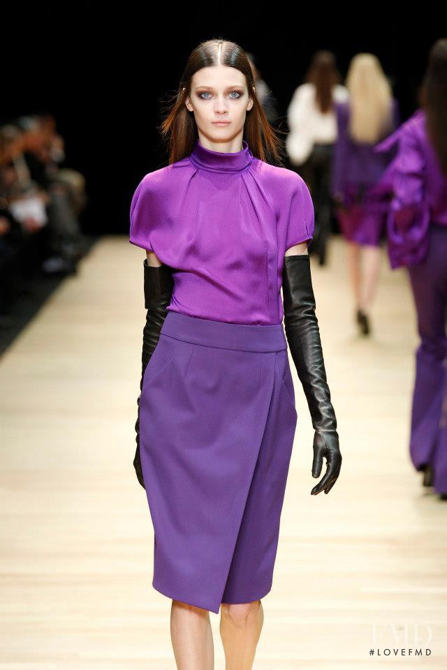 Diana Moldovan featured in  the Guy Laroche fashion show for Autumn/Winter 2013