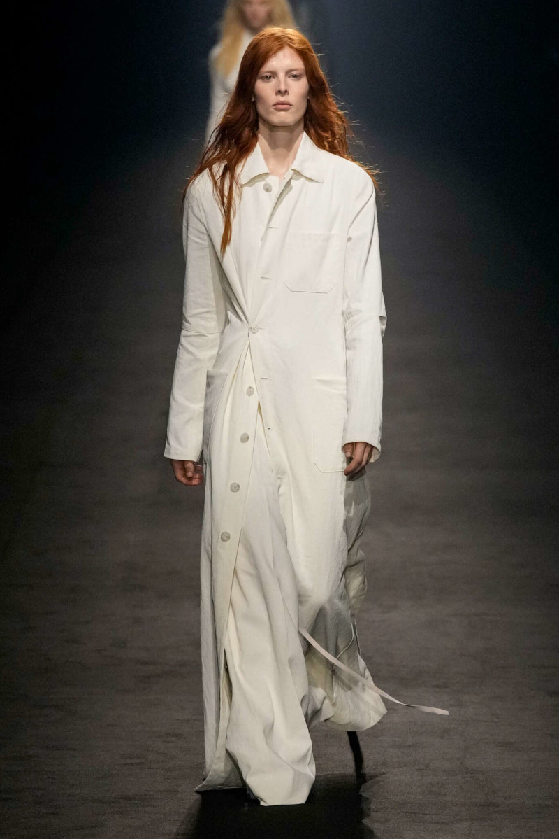 Ann Demeulemeester fashion show for Spring/Summer 2024