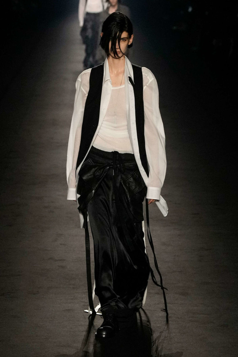 Ann Demeulemeester fashion show for Spring/Summer 2024