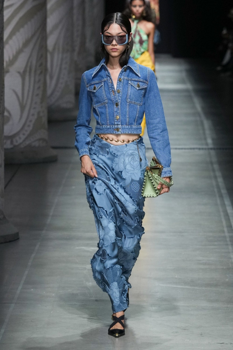 Etro fashion show for Spring/Summer 2024