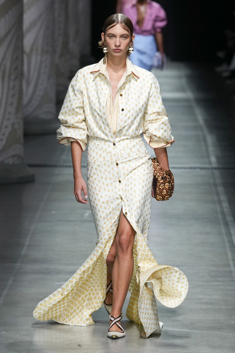 Etro fashion show for Spring/Summer 2024