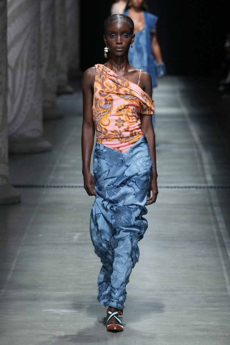 Etro fashion show for Spring/Summer 2024