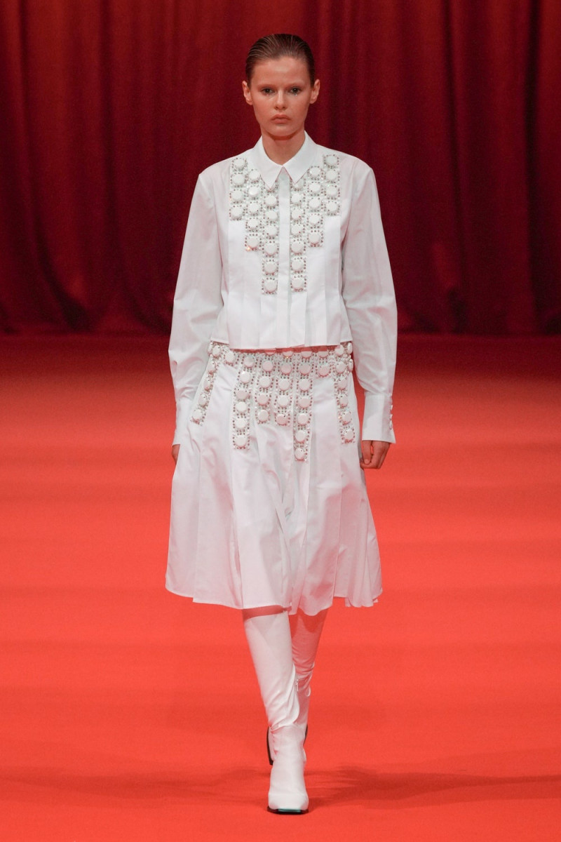 Huishan Zhang fashion show for Spring/Summer 2024