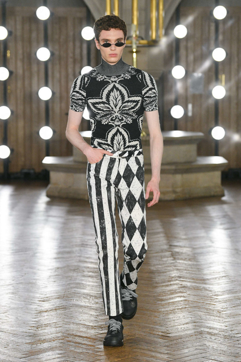 Edward Crutchley fashion show for Spring/Summer 2024