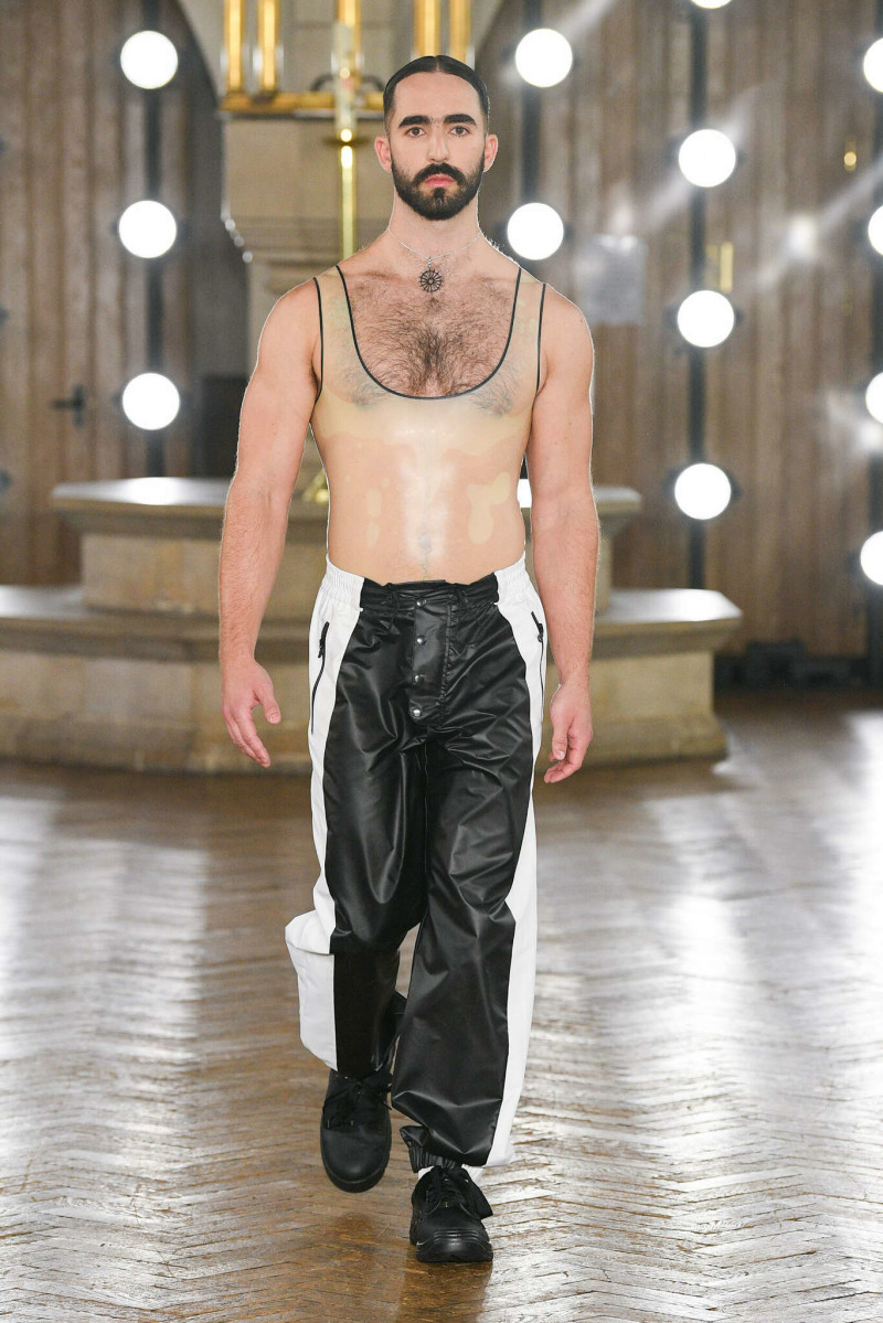 Edward Crutchley fashion show for Spring/Summer 2024