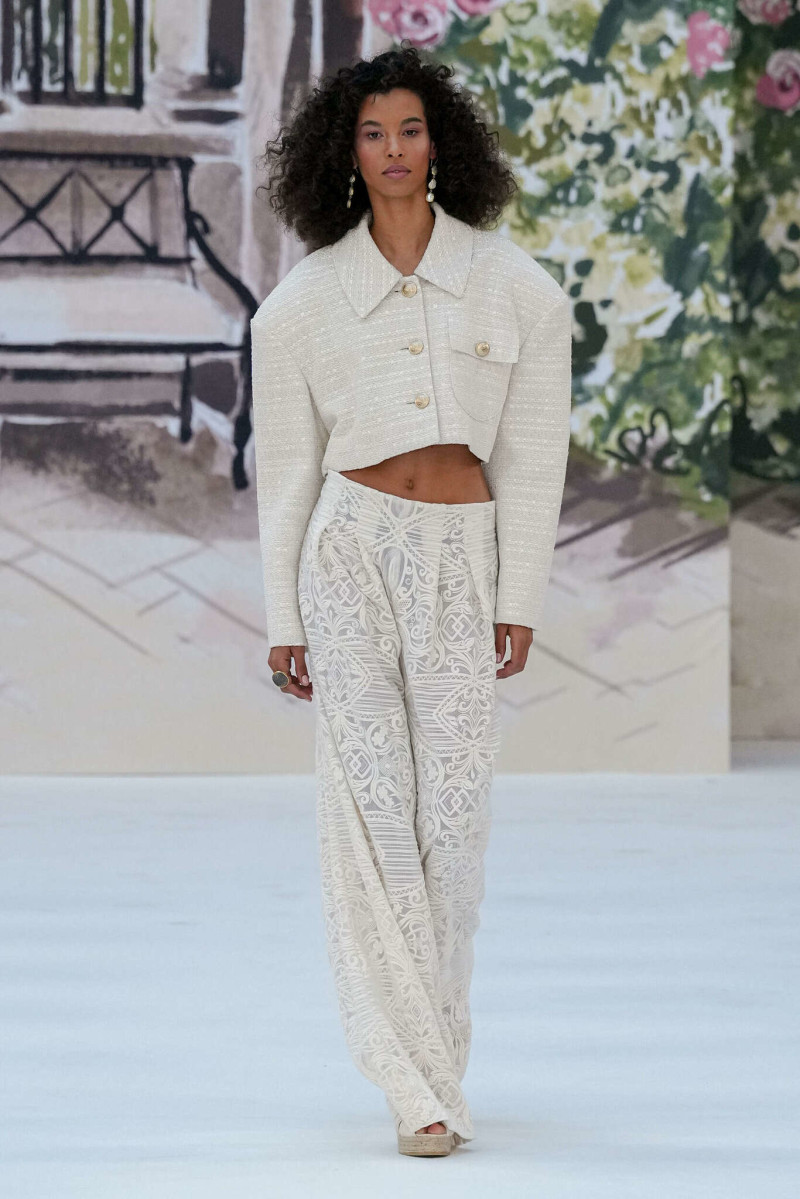 Paul Costelloe fashion show for Spring/Summer 2024