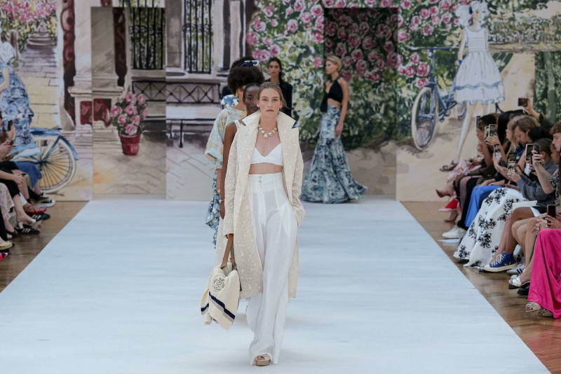 Paul Costelloe fashion show for Spring/Summer 2024