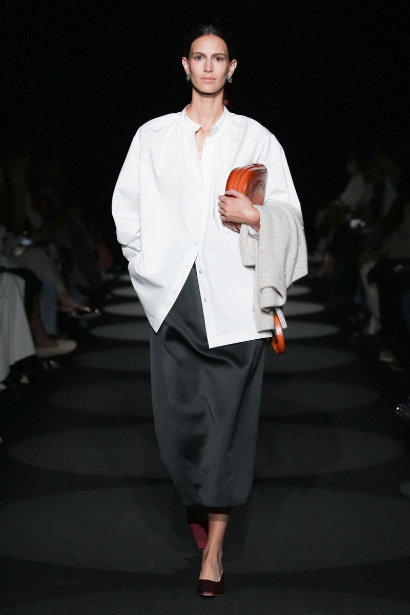 Altuzarra fashion show for Spring/Summer 2024