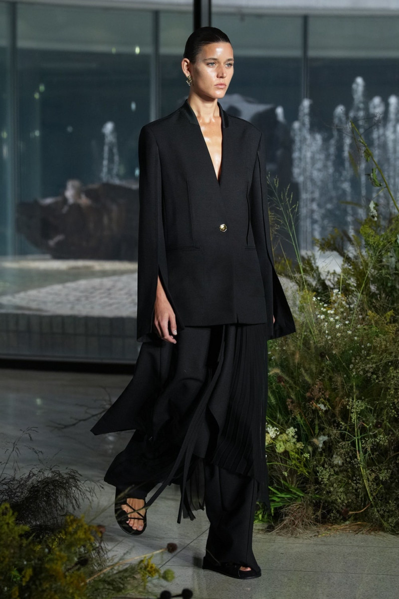 Jason Wu fashion show for Spring/Summer 2024