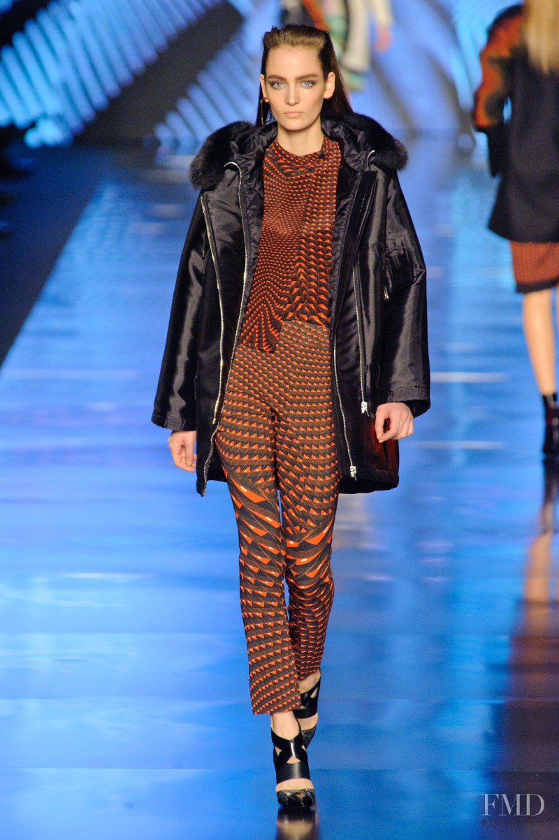 Zuzanna Bijoch featured in  the Etro fashion show for Autumn/Winter 2013