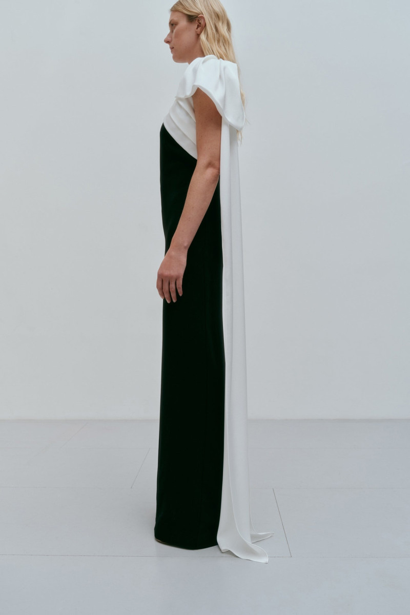 Roland Mouret lookbook for Spring/Summer 2024