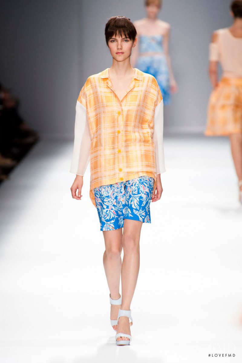 Agnes Nabuurs featured in  the Cacharel fashion show for Spring/Summer 2013
