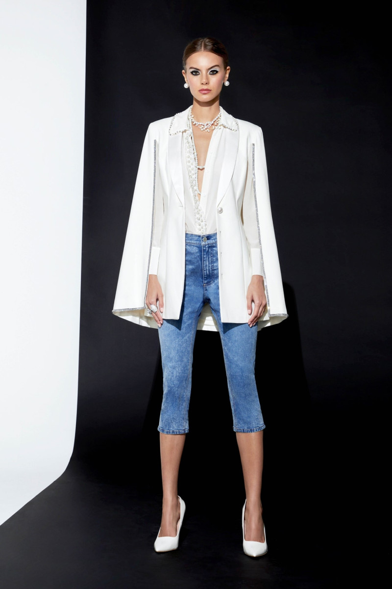 Alice + Olivia lookbook for Spring/Summer 2024