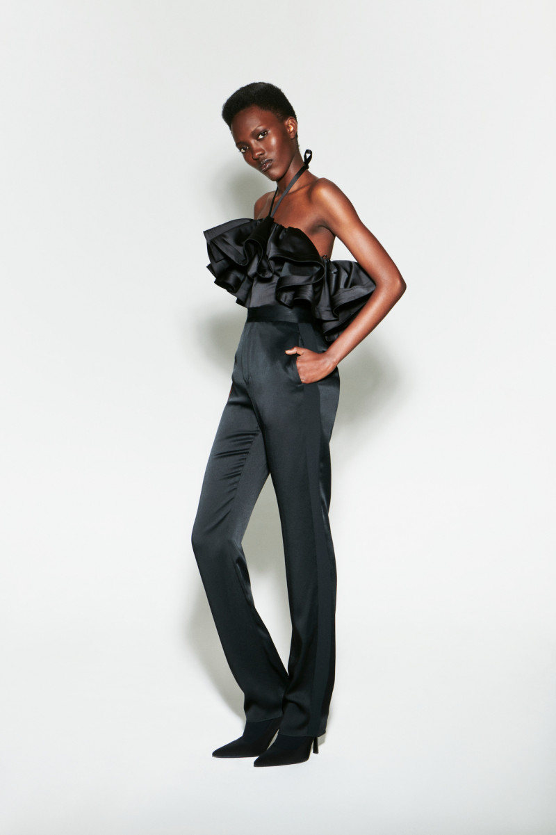 Ann Taylor Factory lookbook for Pre-Fall 2024