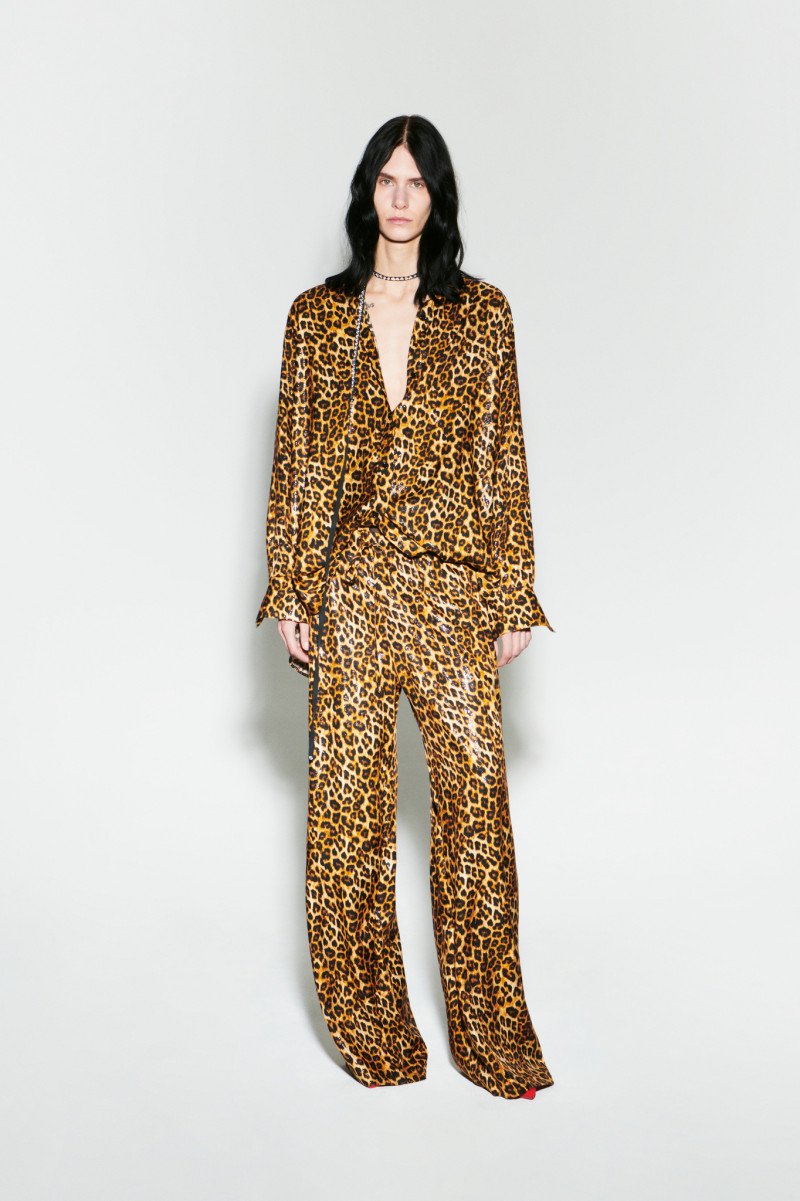 Ann Taylor Factory lookbook for Pre-Fall 2024