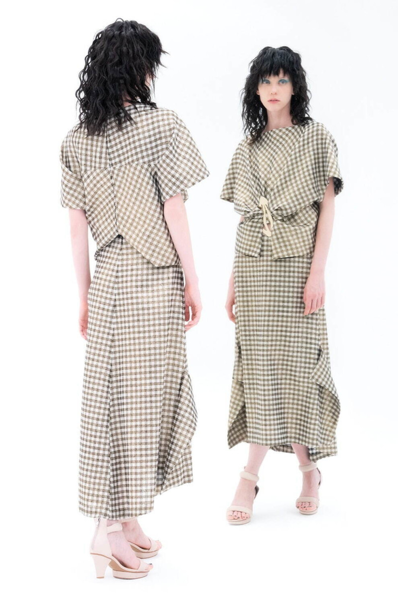 Hiroko Koshino lookbook for Spring/Summer 2023