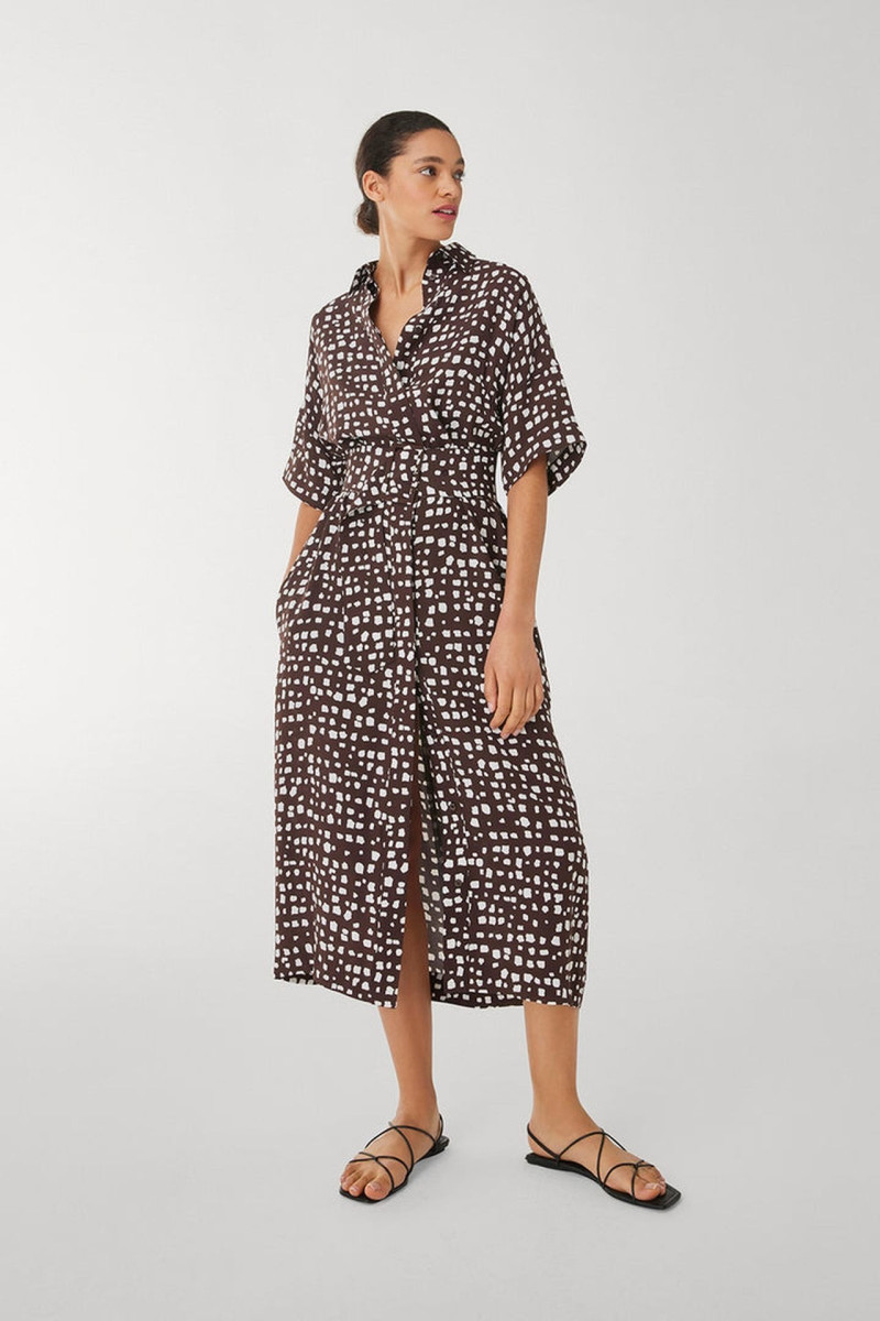 Jasper Conran lookbook for Spring/Summer 2022