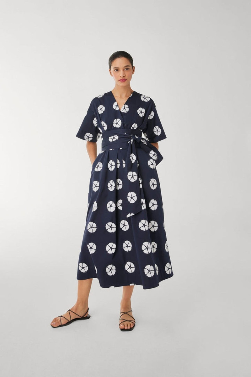 Jasper Conran lookbook for Spring/Summer 2022