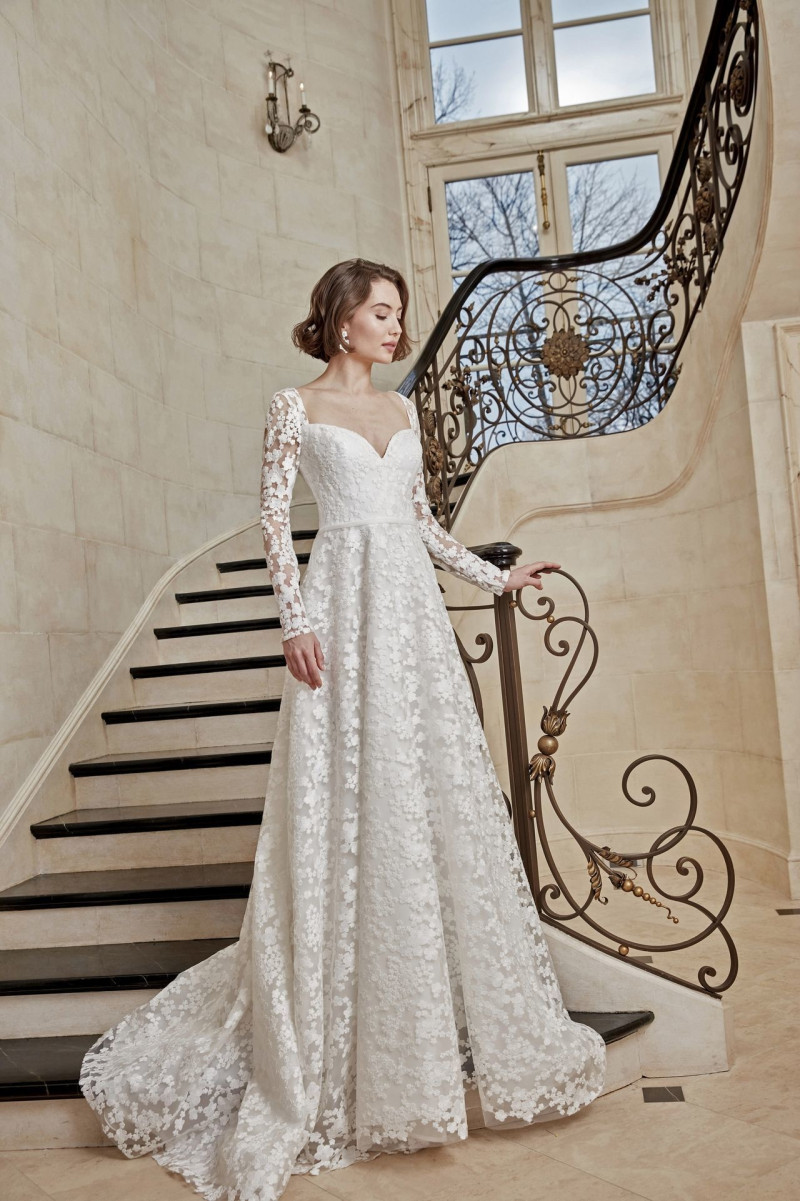 Alfred Sung Bridal lookbook for Spring 2023