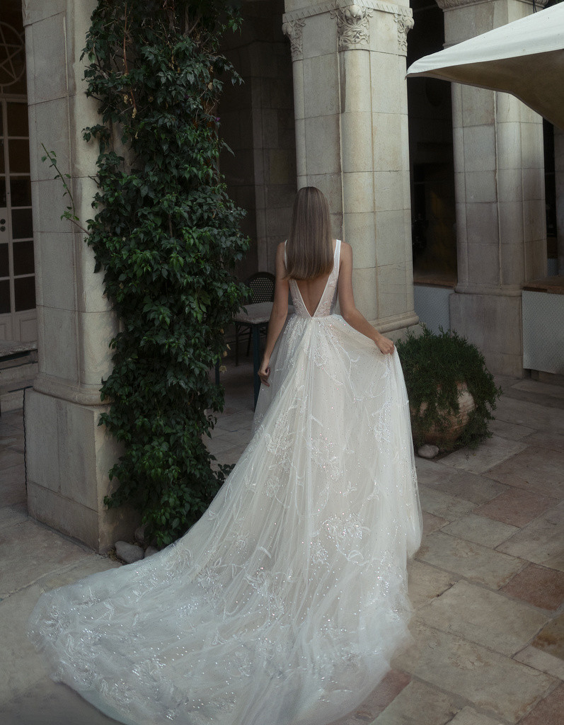 Alfred Sung Bridal lookbook for Fall 2022