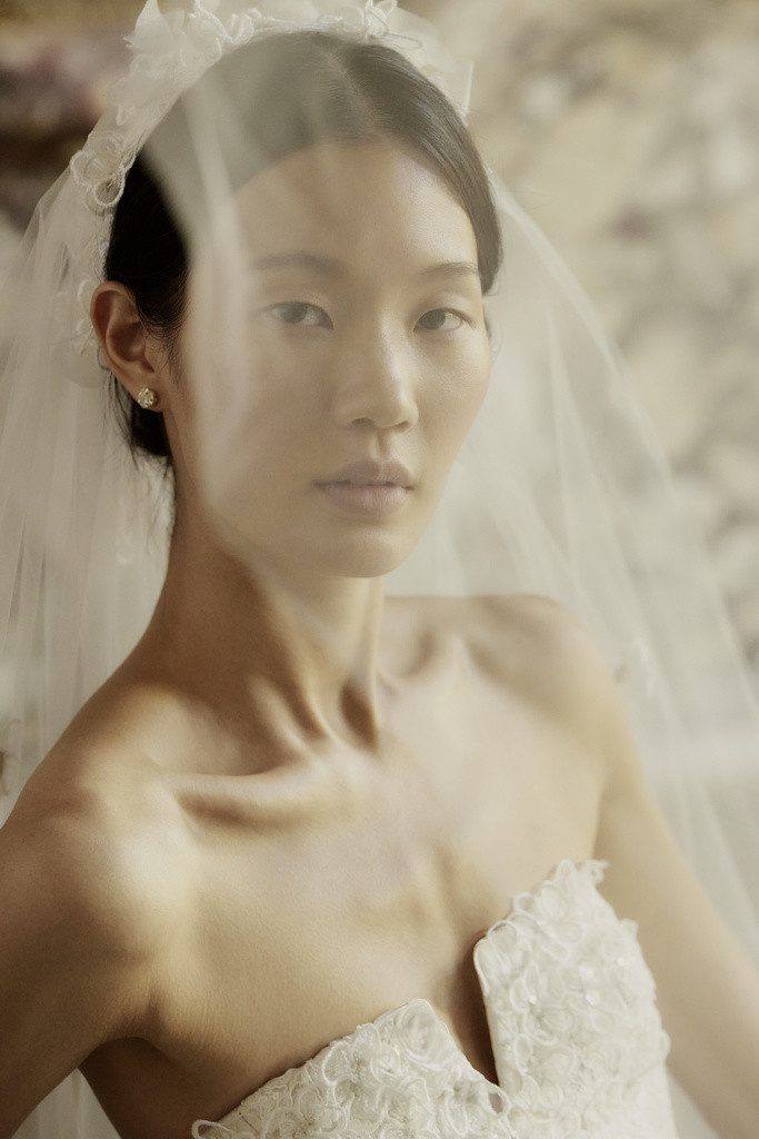 Elie Saab Bridal lookbook for Fall 2022