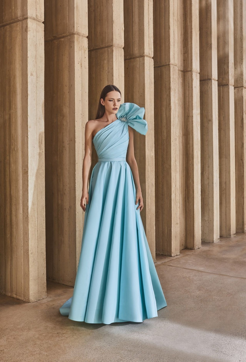 Tony Ward lookbook for Spring/Summer 2022