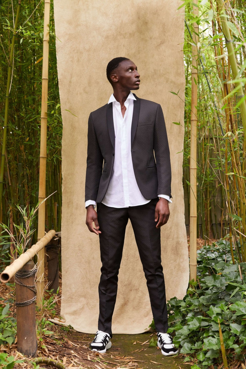 Emanuel Ungaro lookbook for Spring/Summer 2022