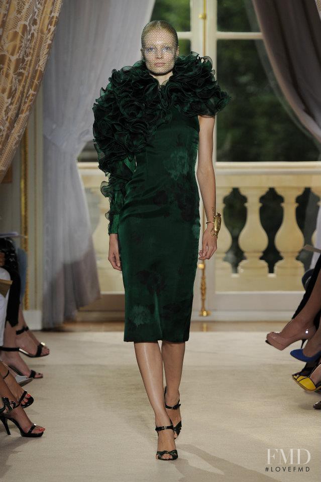 Melissa Tammerijn featured in  the Giambattista Valli Haute Couture fashion show for Autumn/Winter 2012