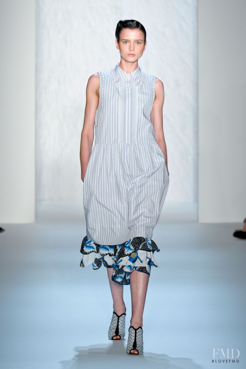 Agne Petkute featured in  the SUNO fashion show for Spring/Summer 2013