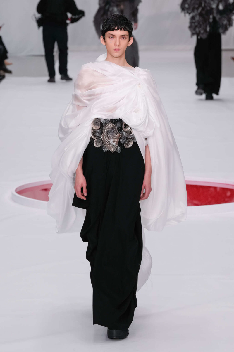 Yuima Nakazato fashion show for Spring/Summer 2024