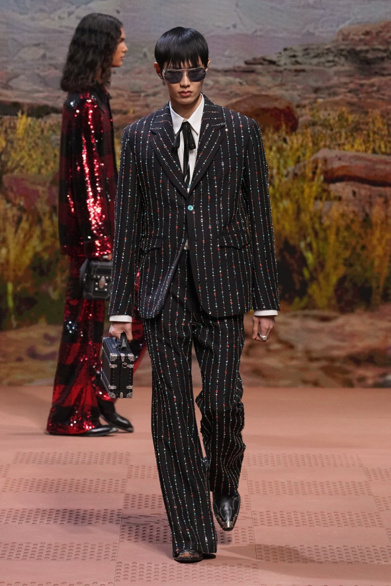 Hoyong Kim featured in  the Louis Vuitton fashion show for Autumn/Winter 2024