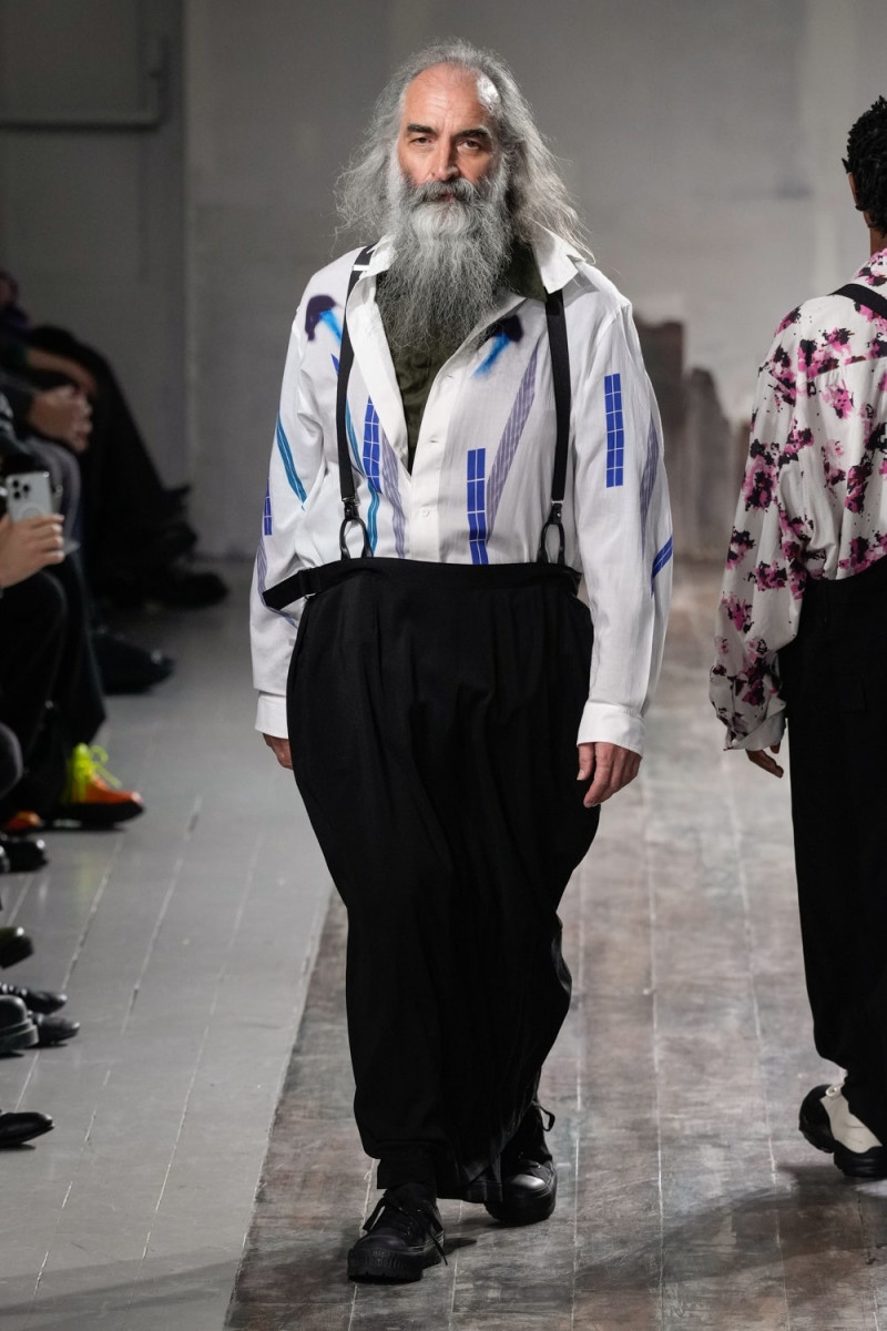 Yohji Yamamoto fashion show for Autumn/Winter 2024