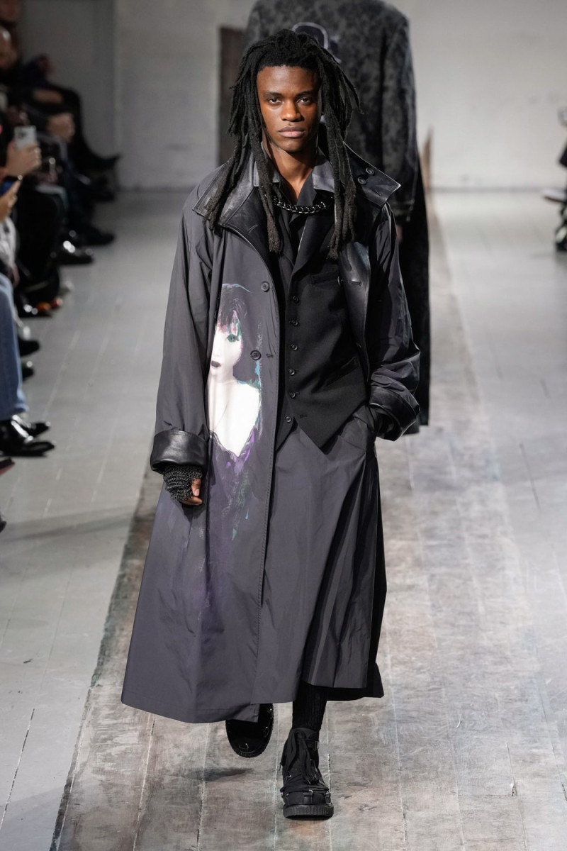 Yohji Yamamoto fashion show for Autumn/Winter 2024