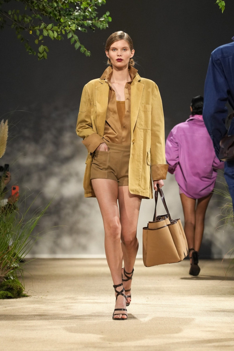 Ida Heiner featured in  the Max Mara fashion show for Spring/Summer 2024