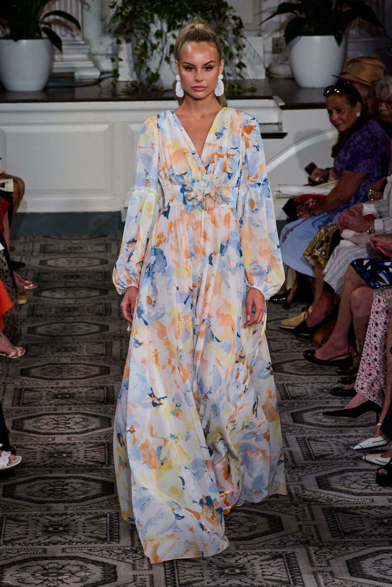 Dennis Basso fashion show for Spring/Summer 2024