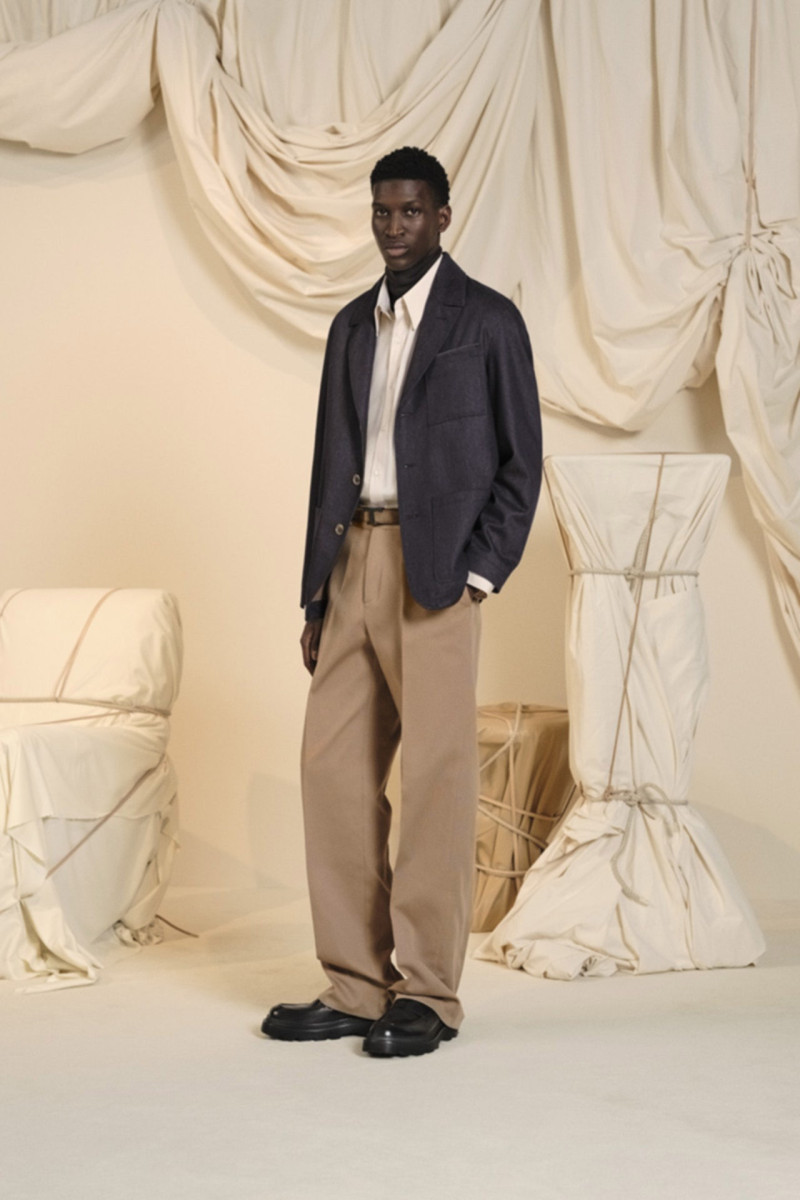 Tod\'s lookbook for Autumn/Winter 2024