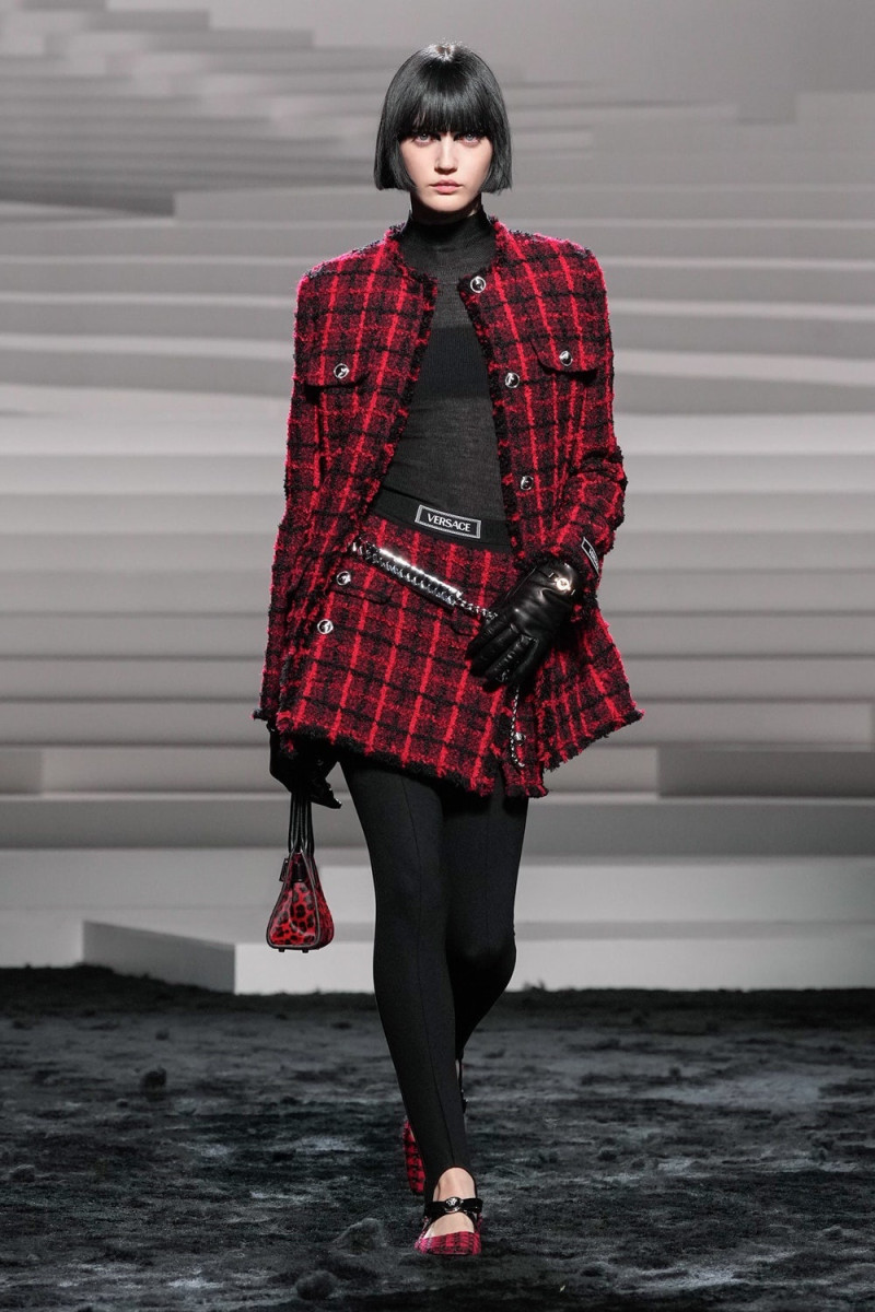 Eva Komuves featured in  the Versace fashion show for Autumn/Winter 2024