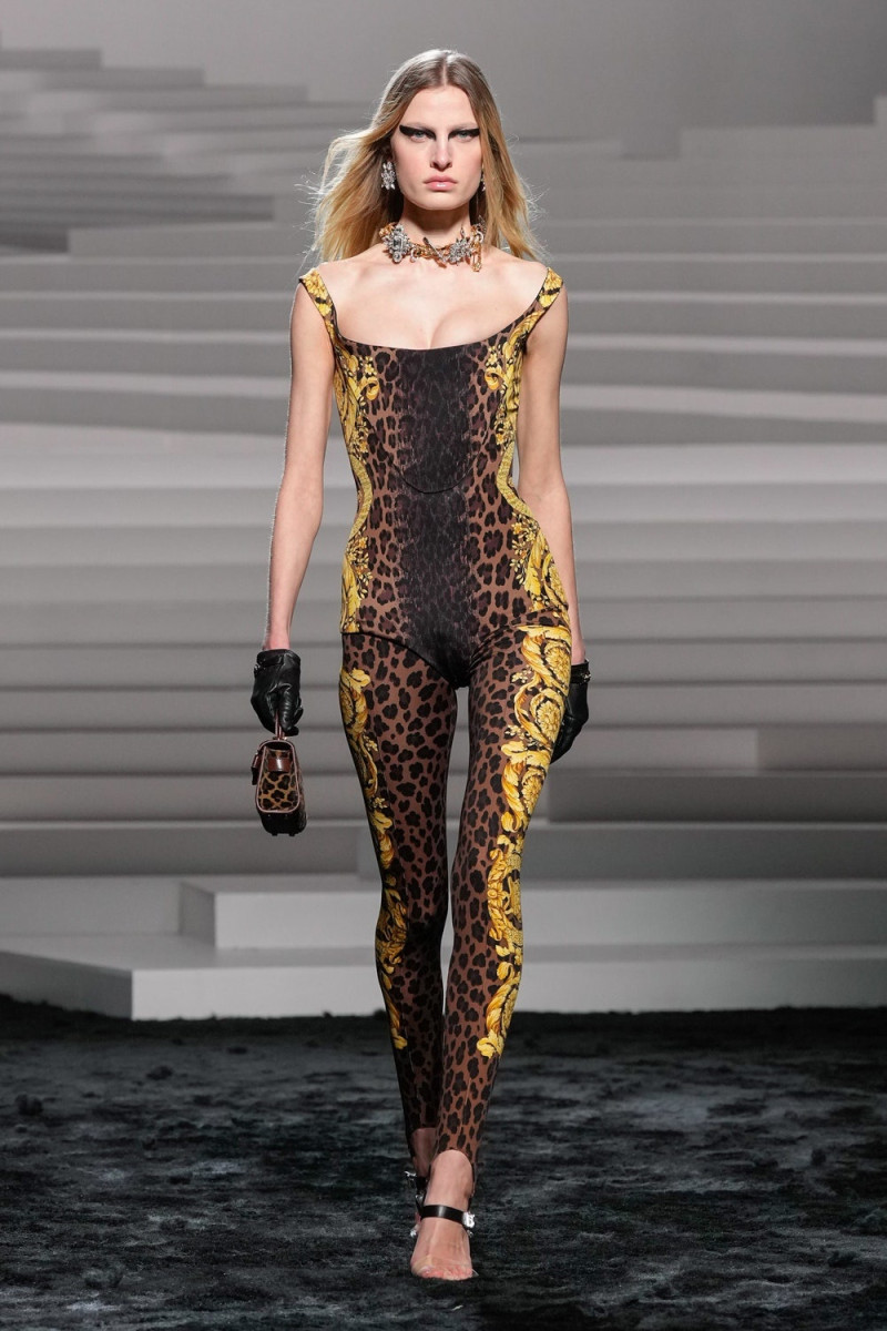 Felice Noordhoff featured in  the Versace fashion show for Autumn/Winter 2024