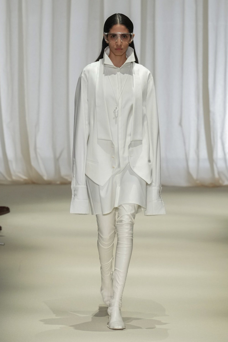 MM6 Maison Martin Margiela fashion show for Autumn/Winter 2024