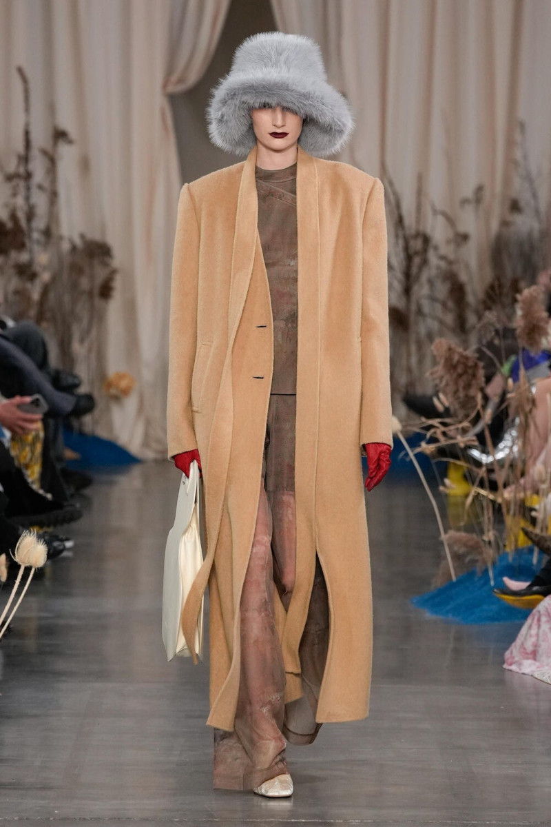 Sara Wong fashion show for Autumn/Winter 2024