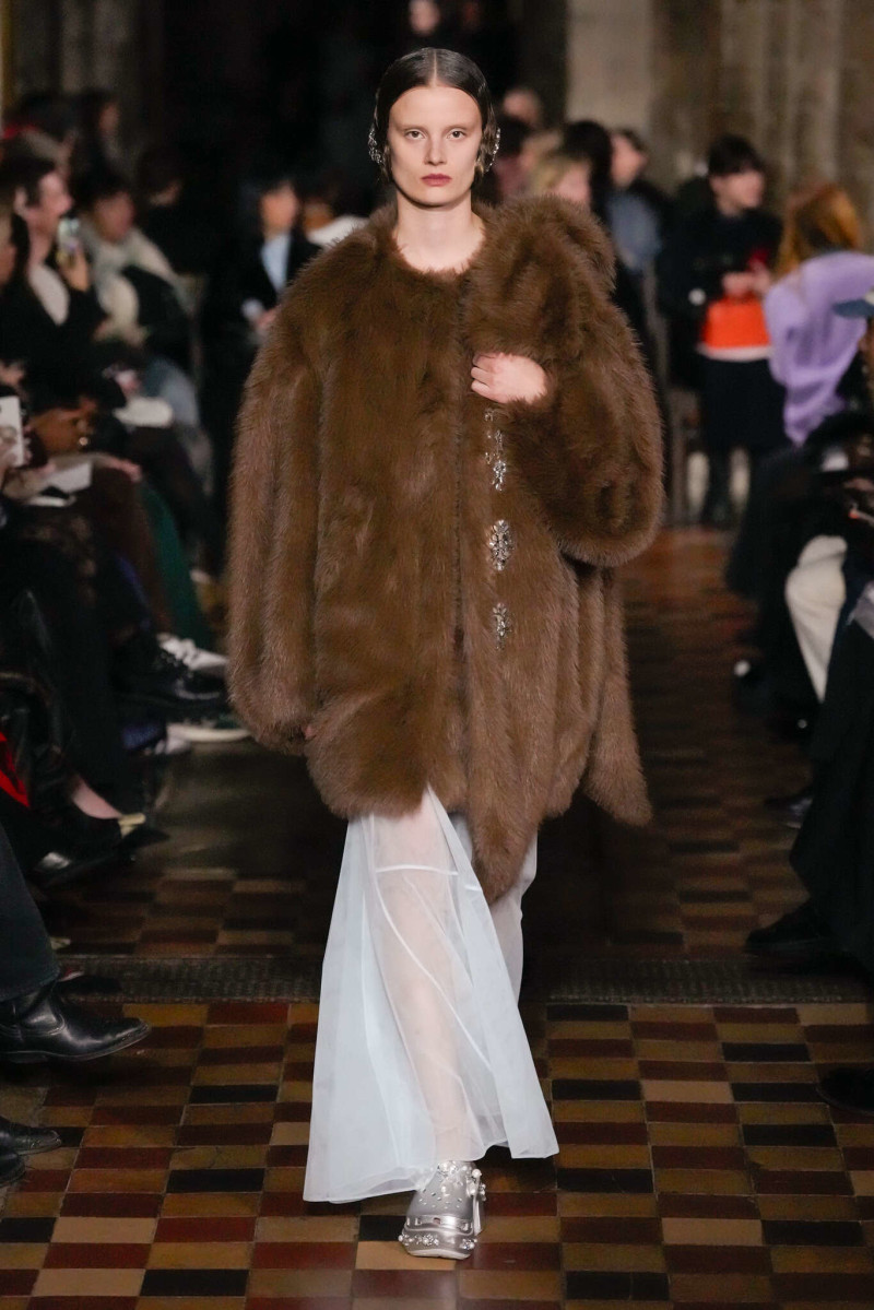 Evie Saunders featured in  the Simone Rocha fashion show for Autumn/Winter 2024