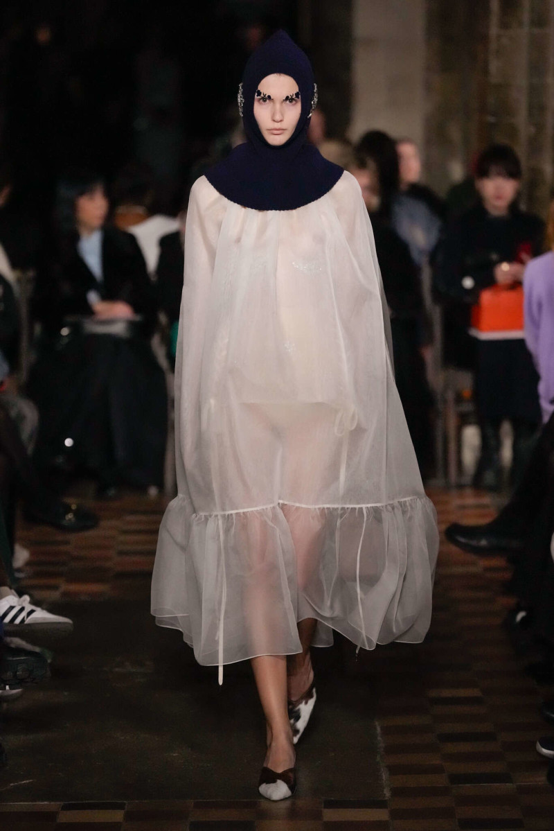 Simone Rocha fashion show for Autumn/Winter 2024