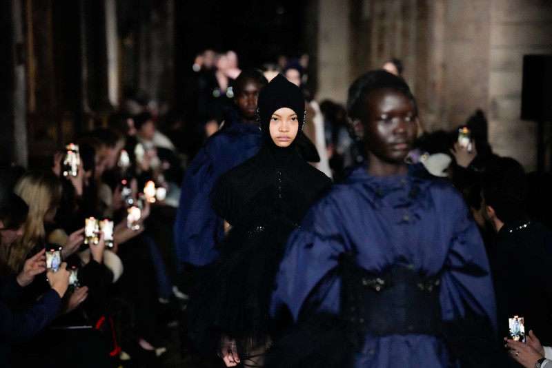 Simone Rocha fashion show for Autumn/Winter 2024