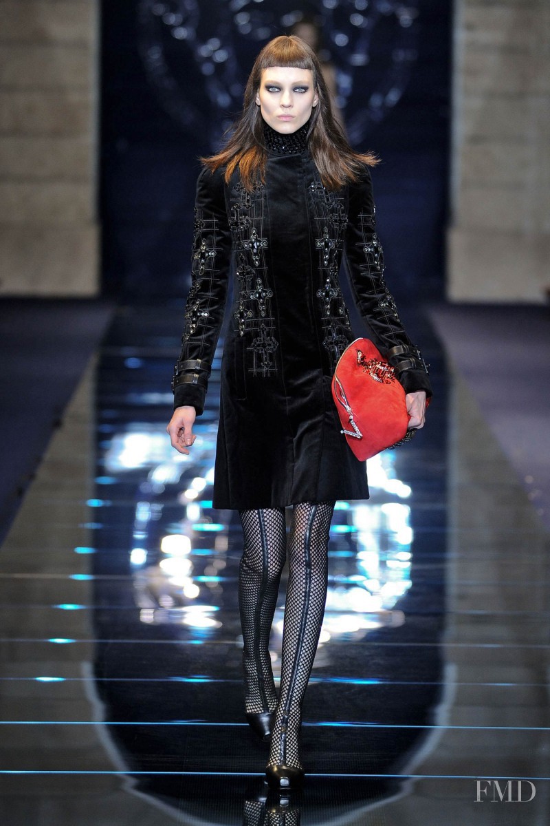 Kati Nescher featured in  the Versace fashion show for Autumn/Winter 2012