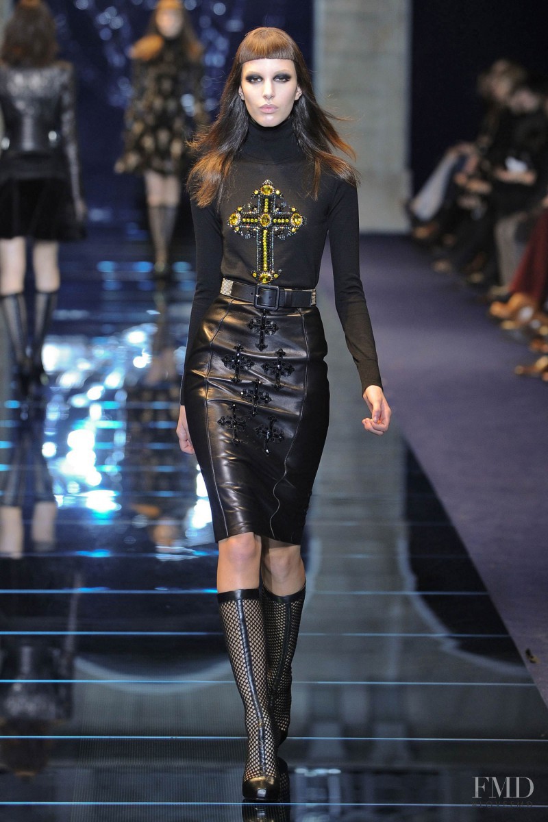Kate King featured in  the Versace fashion show for Autumn/Winter 2012