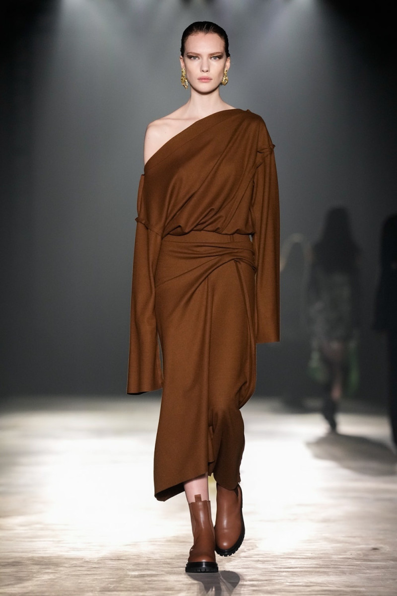 Jason Wu fashion show for Autumn/Winter 2024