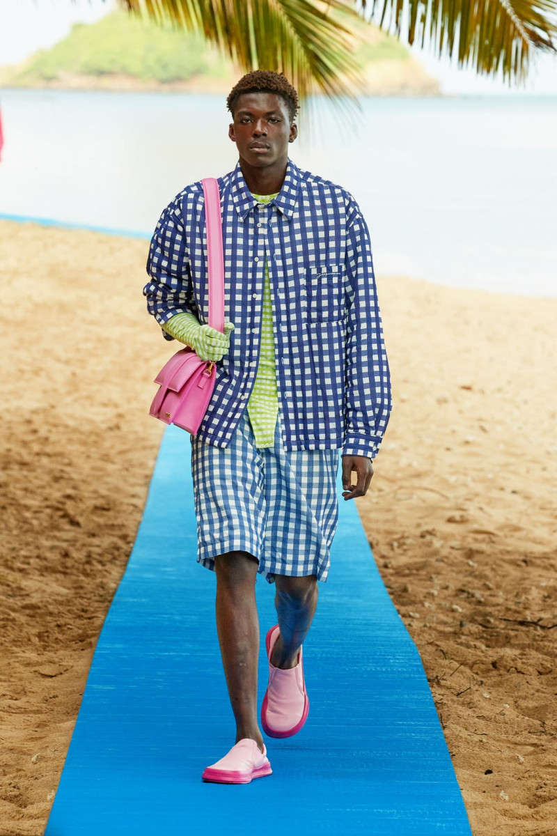 Jacquemus fashion show for Spring/Summer 2022