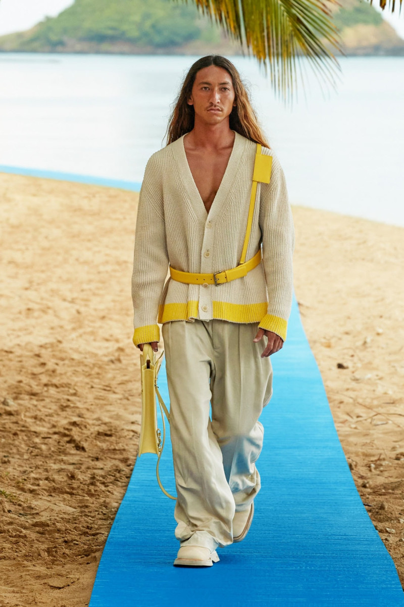 Jacquemus fashion show for Spring/Summer 2022