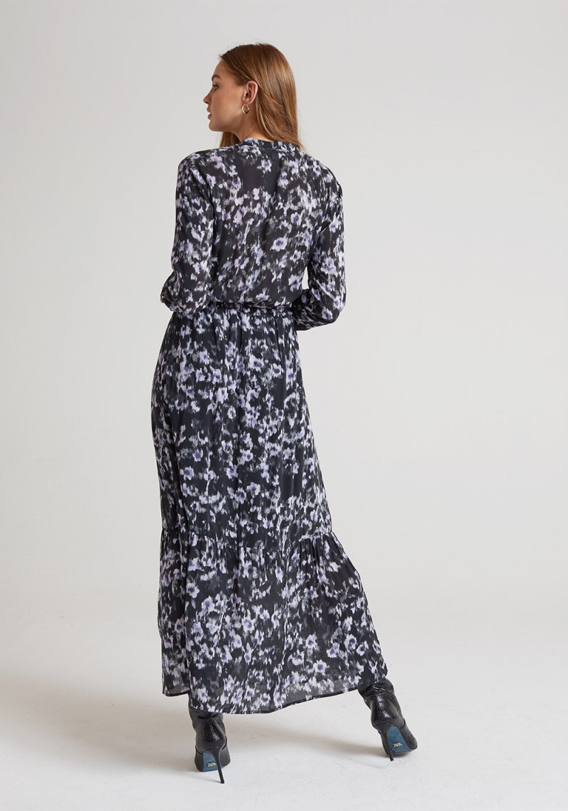 Daria Mikolajczak featured in  the Bella Dahl catalogue for Spring/Summer 2021